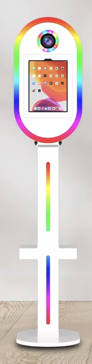 White traditional photo booth stand